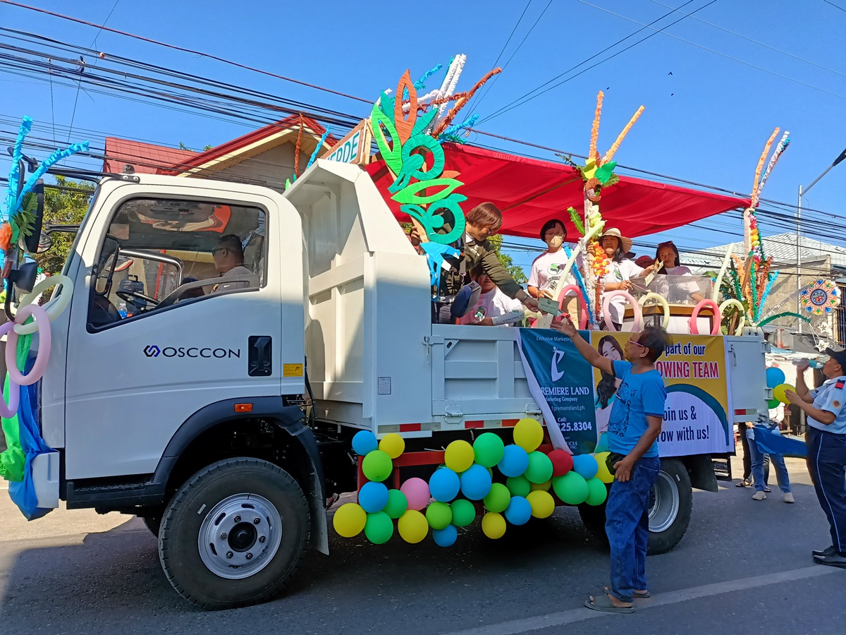 Centro verde bayambang pistay baley grand motorcade (2)