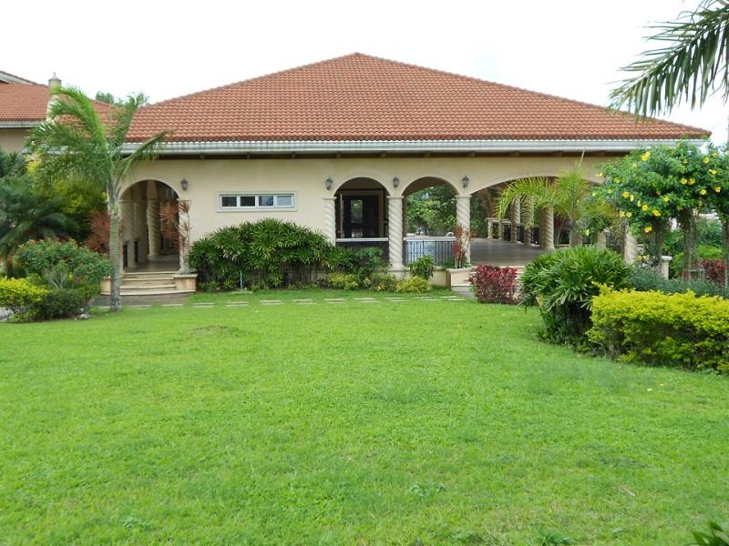 Sotogrande_Tagaytay_Residential_Lot_for_Sale_16.jpg